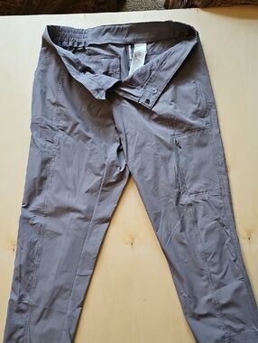 Kirkland Signature Gray Women's Cargo Pants